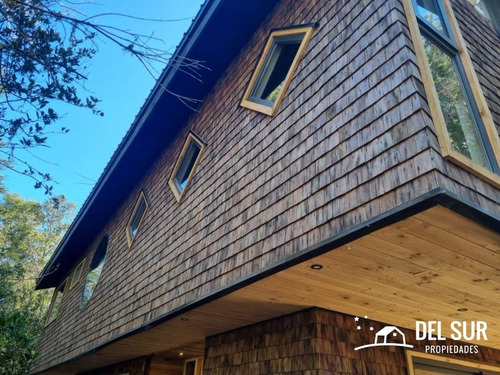 Casa Moderna Rodeada De Bosque En Loteo Urbanizado Sta Clara