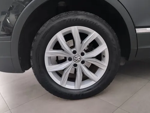Volkswagen Tiguan 1.4 Comfortline At
