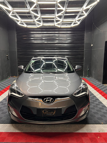 Hyundai Veloster 1.6 130cv At