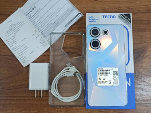 Tecno Camón 20 