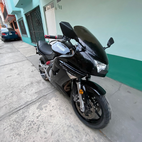 Imagen 3 de 8 de Kawasaki Ninja 650cc