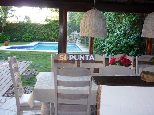 Imagen 2 de 29 de Casa En Mansa, 5 Dormitorios *