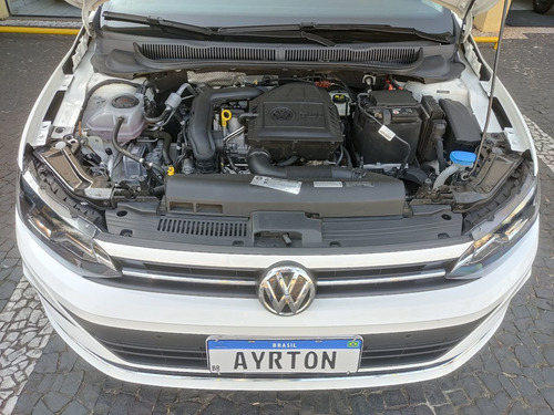 Imagem 6 de 13 de Volkswagen Polo Hatch 1.0 12v 4p Tsi 200 Highline Automático