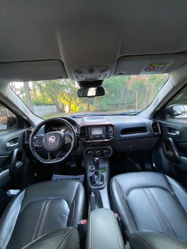 Imagen 10 de 13 de Fiat Toro 2.0tdi Volcano 4x4 At 2016