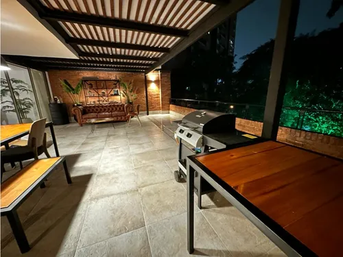 Apartamento En Arriendo Amoblada En Poblado Los Balsos Medellin