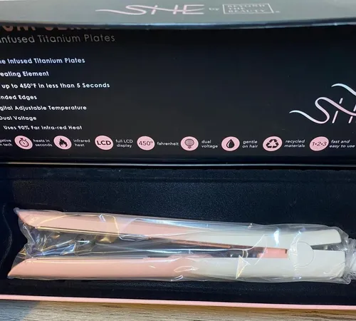 Plancha Titanium Series Beyond The Beauty She Rosa Blanco