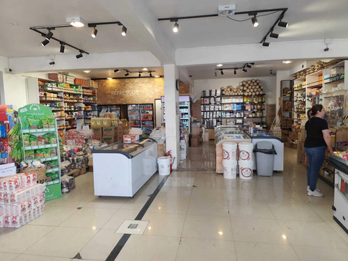 Local Comercial En Pleno Centro De Curicó (94184)