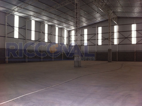 Imagem 7 de 9 de Galpão Para Aluguel, 1600.0m² - 2437