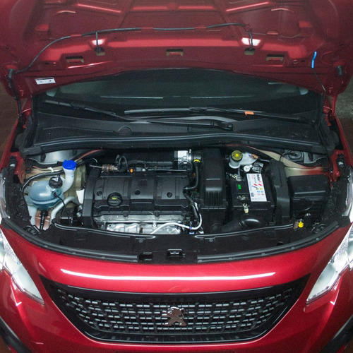 Peugeot 2008 Feline 1.6l Mt | Nafta 115cv | 0km 2021