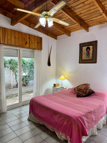 Hermosa Casa 2 Dormitorios Con Patio