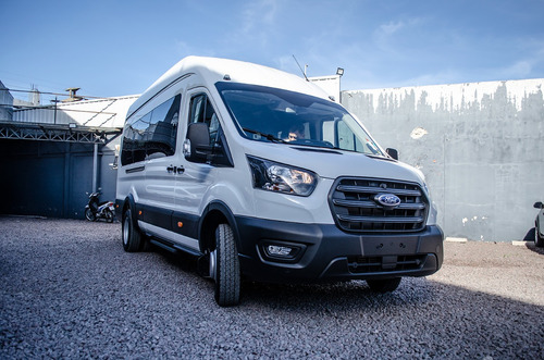 Imagen 2 de 12 de Ford Transit Minibus 17+1 0km