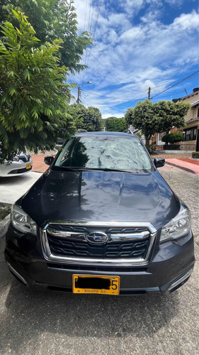 Subaru Forester 2.0 Xt