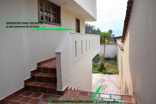 Imagen 7 de 30 de En Venta Hermosas Quintas A Estrenar, Urbanizacion Pirineos.