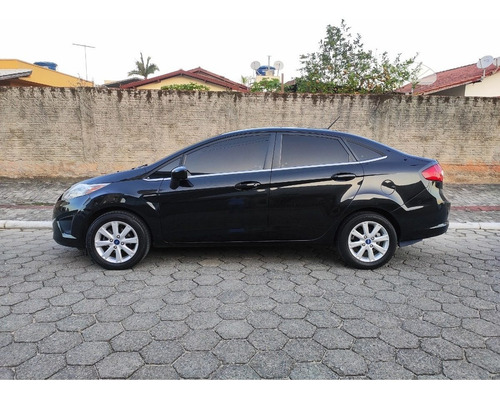 New Fiesta Se 1.6, Completo, 4 Pneus Novos