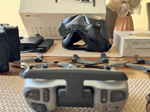 Drone Dji Fpv Combo 5 Ciclos Inmaculado Zona Sur Negro (Usado)