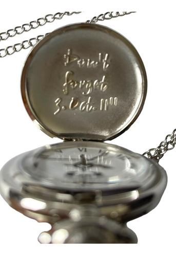Imagen 3 de 10 de Reloj Fullmetal Alchemist De Metal Con Cadena