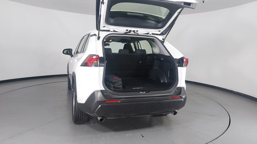 Toyota RAV4 2.5 LE AUTO
