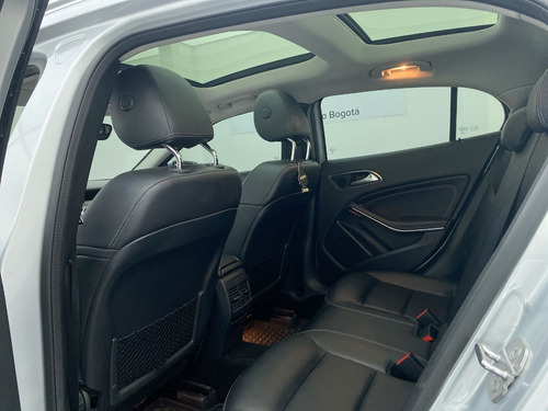 Imagen 21 de 25 de Mercedes Benz Gla 200 2020