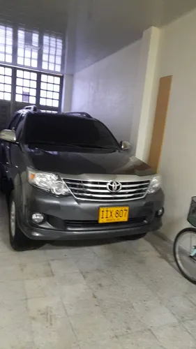 Toyota Fortuner 2.7l 4x2