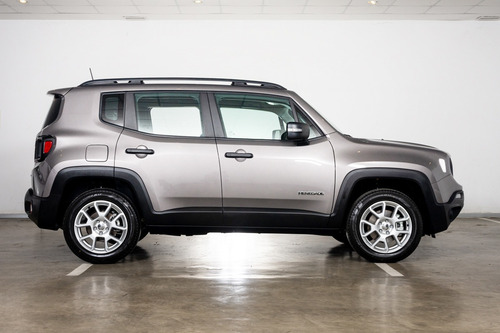 Renegade Sport 1.8l Mt5 Fwd - Taraborelli Cars *