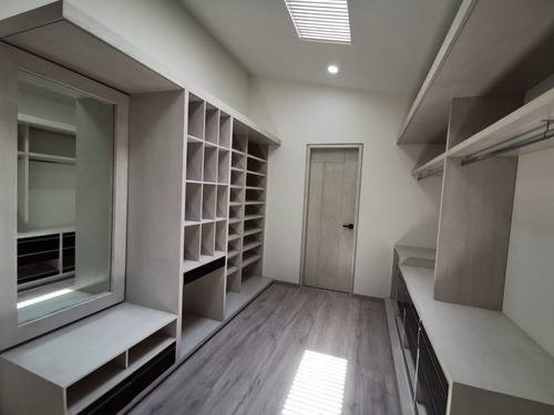 Casa En Venta En Rancho San Juan
