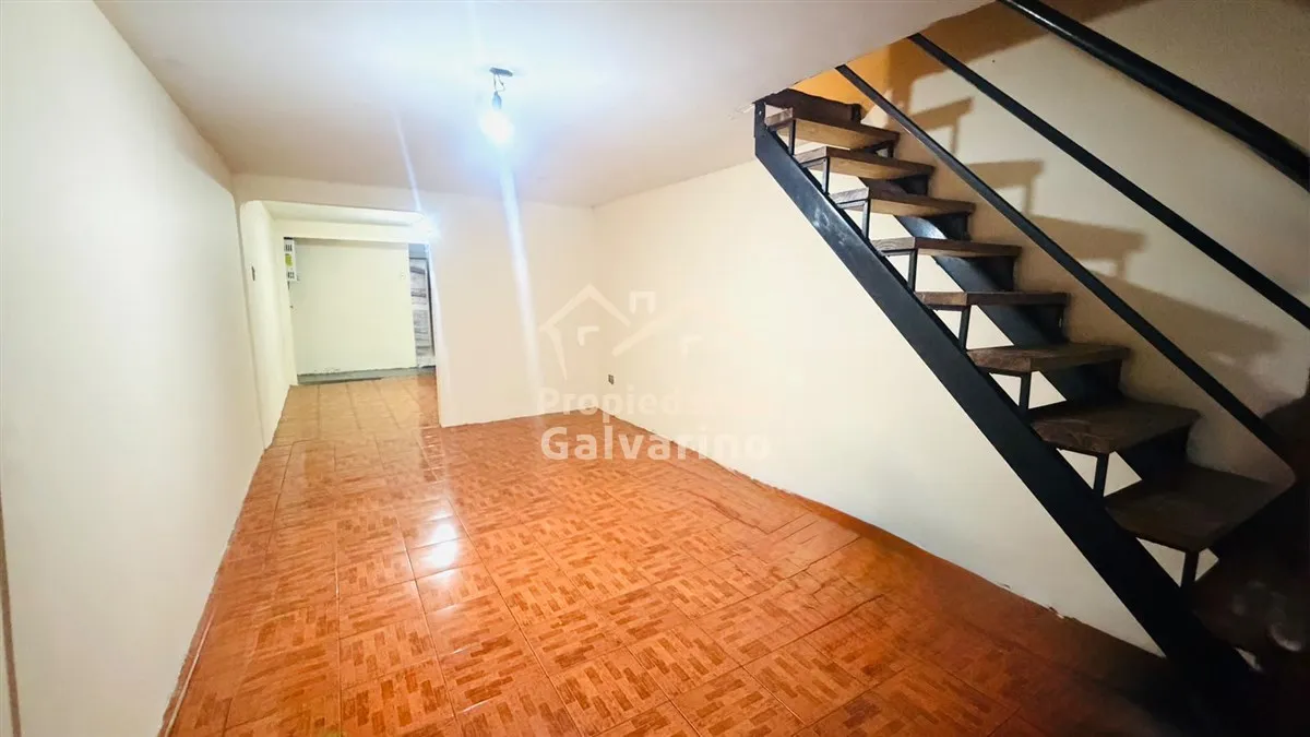 Imagen 2 de 10 de Casa En Venta De 3d 1b . En Quilicura