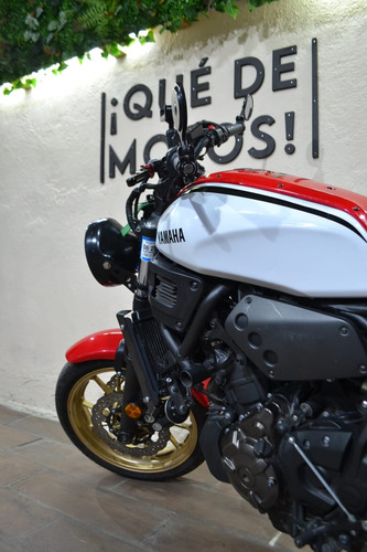 Neo-retro Yamaha Xsr 700, Atractiva Con Excelente Manejo