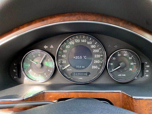 Imagem 5 de 11 de Mercedes Benz Cls 350