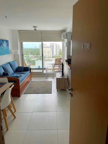 Imagen 1 de 10 de Apartamento En Venta Punta Del Este 1 Dorm #1817