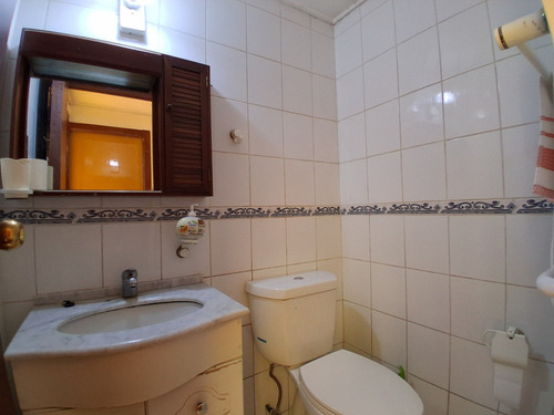 Cs Amplia Casa En Excelente Ubicación De Talca Centro
