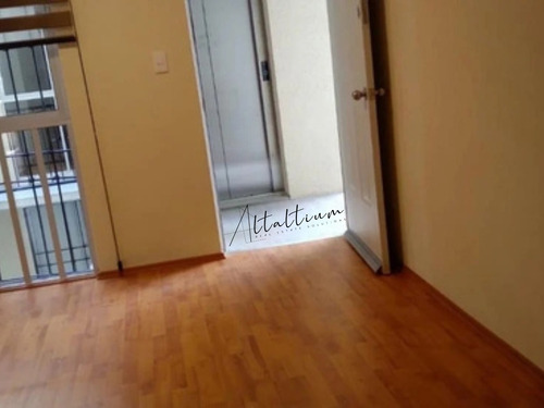 Departamento En Venta En La Alcaldía Cuauhtémoc, Ubicado A Minutos De Metro Pino Suárez Y Fray Servando, Cerca De Calz. De La Viga. 83- Alc-ru
