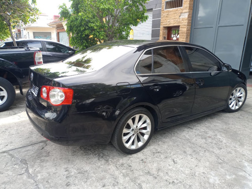 Volkswagen Vento 2.5 Luxury 170cv