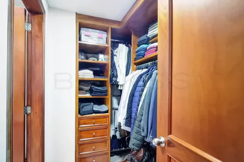 Apartamento En Venta En Pasadena. Cod V6906