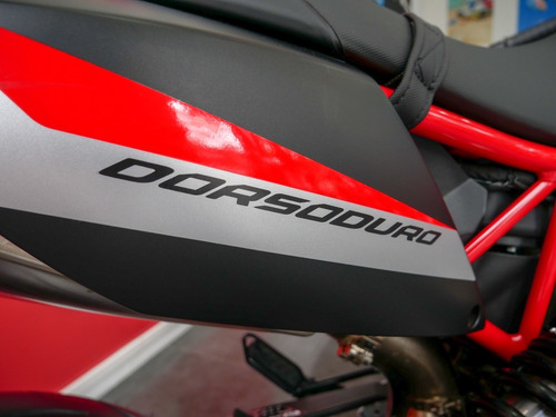 Imagen 10 de 15 de Aprilia Dorsoduro 900cc 0km Con Accesorios Oferta Unica