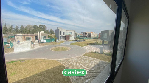 Imagen 22 de 30 de Oportunidad! Casa En Venta En Terralagos, Canning