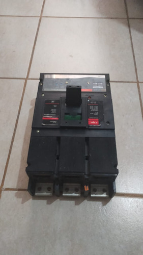Interruptor Termomagnético Federal Pacific De 3x1000 Amp, (Usado)