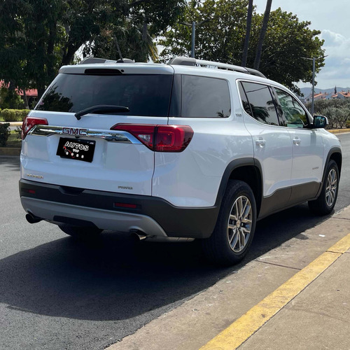 Imagen 4 de 11 de Gmc Acadia