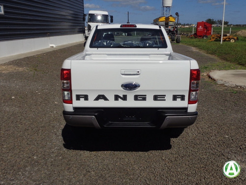Ford Ranger Xls Dc 4x4 Mt 3.2 L 200 Cv 0 Km.