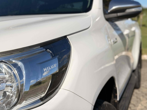 Toyota Hilux 2.8 SRV 4X4 CD 16V DIESEL 4P AUTOMÁTICO
