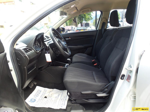 Imagen 14 de 25 de Suzuki Swift Dzire Team