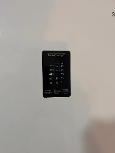 Heladera Samsung Inverter Twincooling 321 Lts No Frost Rt32 (Usado)