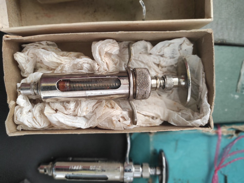 Kit Inyectadoras Uso Veterinario Usadas En Buen Estado (Usado)