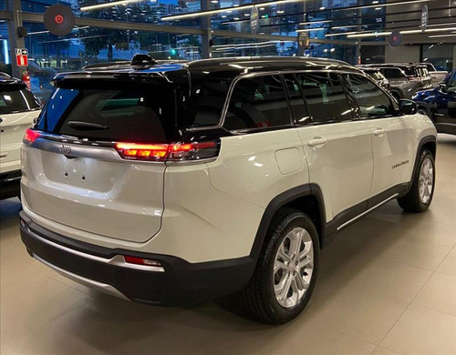 Jeep Commander 1.3 T270 Turbo Longitude