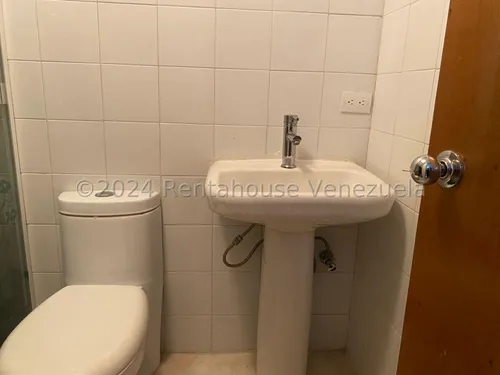 Tonwhouse En Venta - Mls #25-210