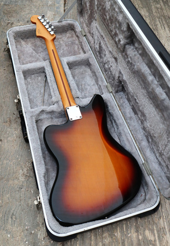 Fender Blacktop Jazzmaster Hs 3-color Sunburst 2013 Diestro 3 Color Sunburst Maple (Usado)