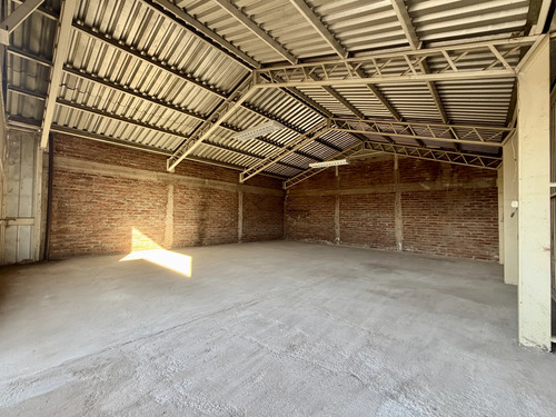 Galpon De 78m2 Con Oficinas En Centro De Paine