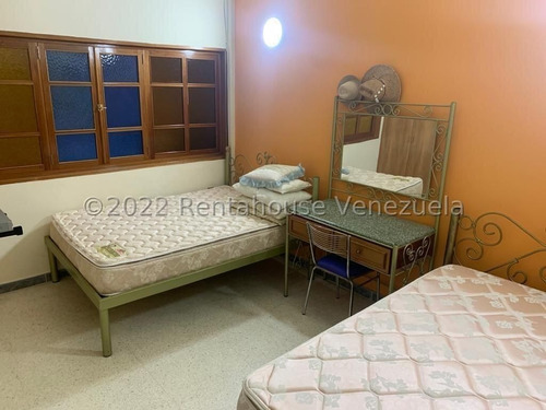 Imagen 9 de 17 de Casa En Venta Mls #22-25398 - Laura Colarusso