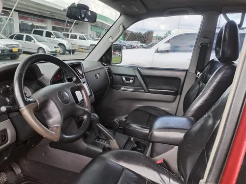 Mitsubishi Montero 3.8 V77 Wagon