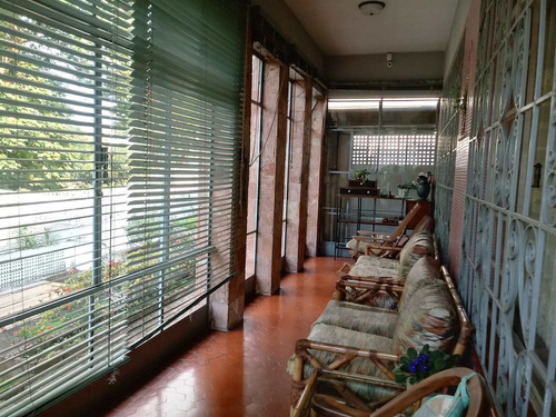 Imagem 6 de 30 de Alto Da Lapa - Ampla Casa Em Região Nobre - Permuta! - V5443