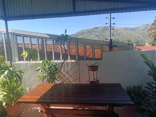 Se Vende Casa En El Castaño